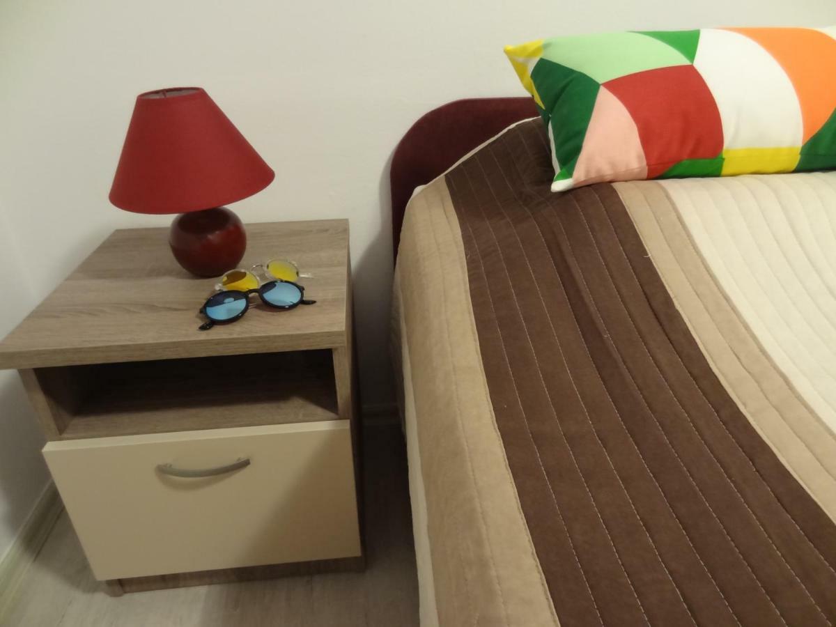הוילה PUY Lusyhouse מראה חיצוני תמונה